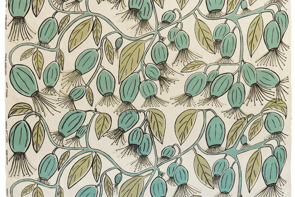 Walara (gumnuts) on cotton/linen - Marie Manado