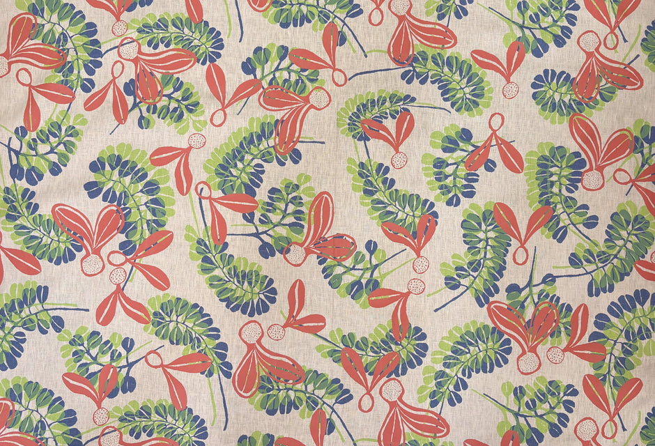 Jigal leaf and helicopter seed on linen - Mrs. C. Djiagween